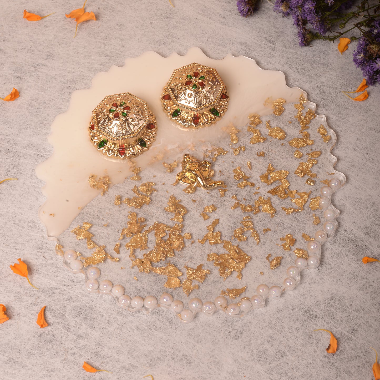 White Pearl Pooja Thali (8inch)