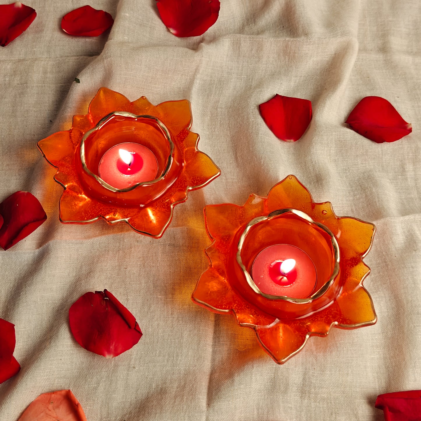 Lotus Resin Tealight Holder Set (Pack of 2)