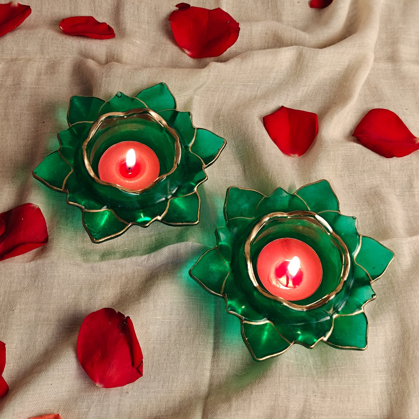 Lotus Resin Tealight Holder Set (Pack of 2)